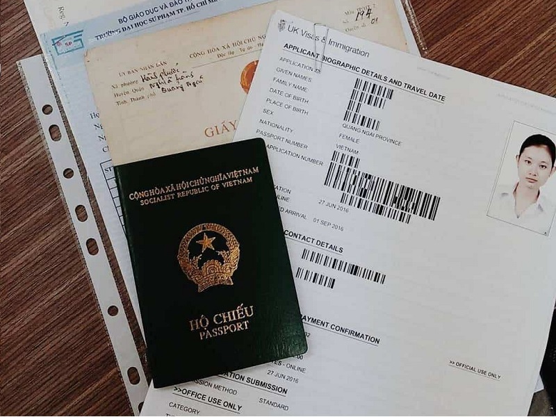 Có thể dùng một số giấy tờ thay thế cho hộ chiếu khi xuất nhập cảnh