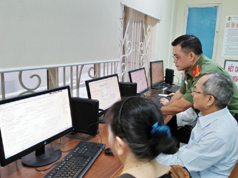 Phòng quản lý Xuất nhập cảnh Công An TP Hồ Chí Minh là nơi cấp mới hoặc cấp lại hộ chiếu