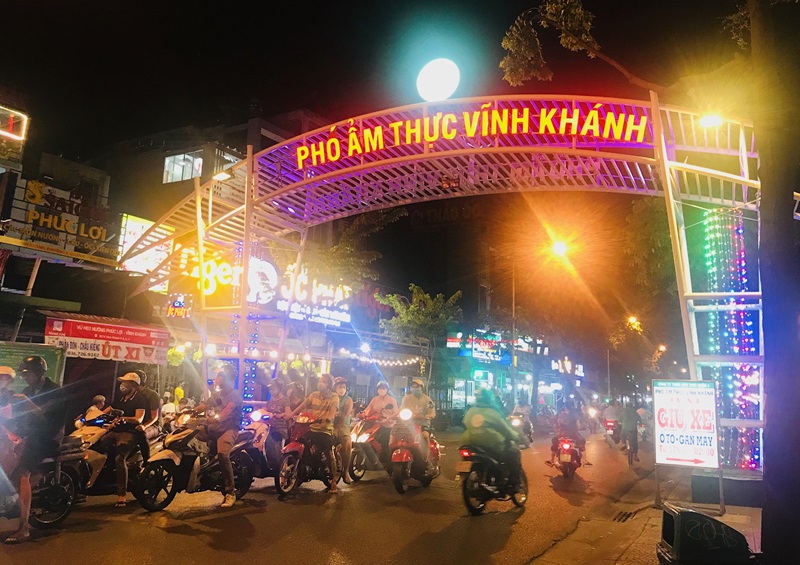 Con đường ốc Vĩnh Khánh 